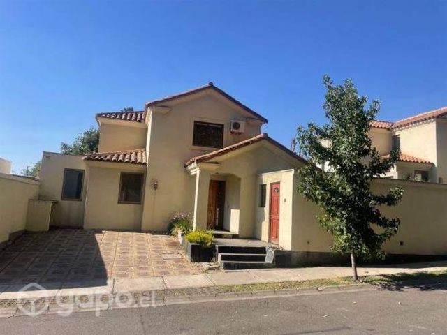 Casa Viña Cousiño El Embalse PeñAloléN