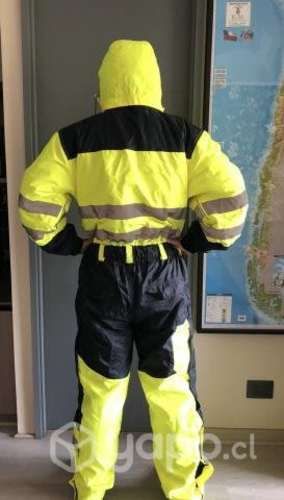Traje térmico para lluvia y nieve