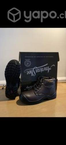 Bototos impermeables número 42 café oscuro nuevos