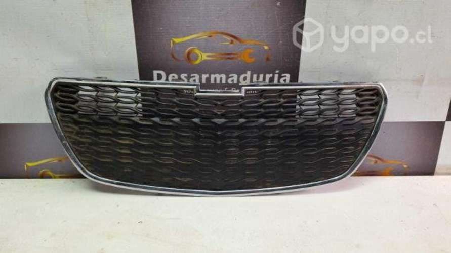 Rejilla Spark Gt 2014 a 2017 2.1