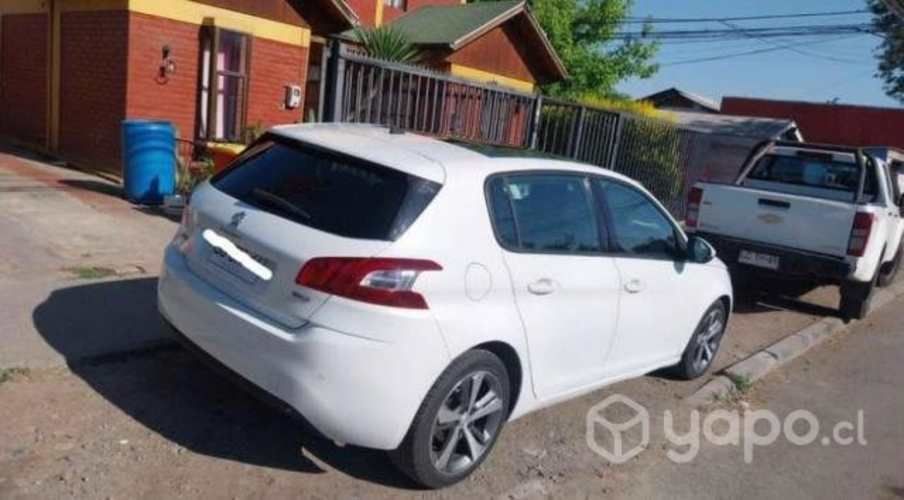 Vendo mi auto Peugeot 308 ALLLURE 1.2 año 2016