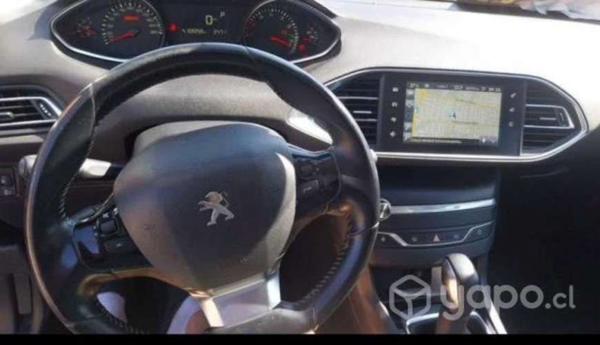 Vendo mi auto Peugeot 308 ALLLURE 1.2 año 2016