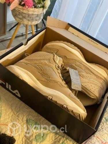 Zapatillas FILA ranger nuevas y baratas