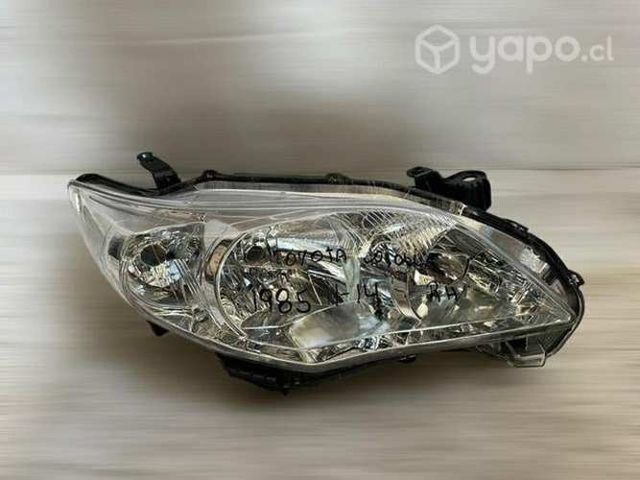 Foco óptico RH Toyota Corolla