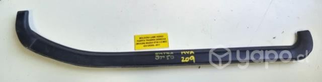 Moldura LameVidrio Pta tras der (MVA209) BT50 2011