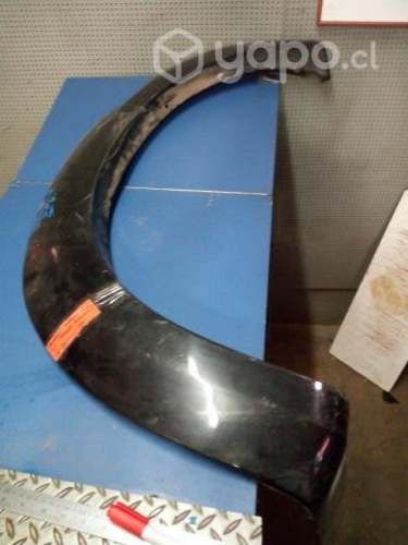 Moldura rueda trasera der Ford Ranger 2007-2012