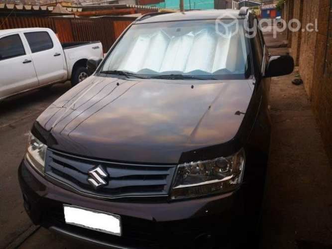 Suzuki grand nomade 2015