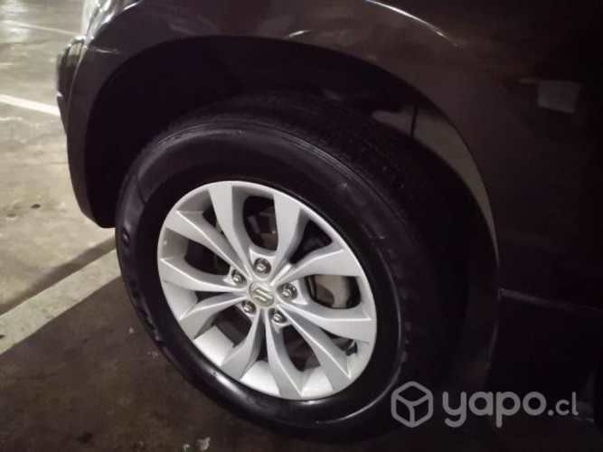 Suzuki grand nomade 2015