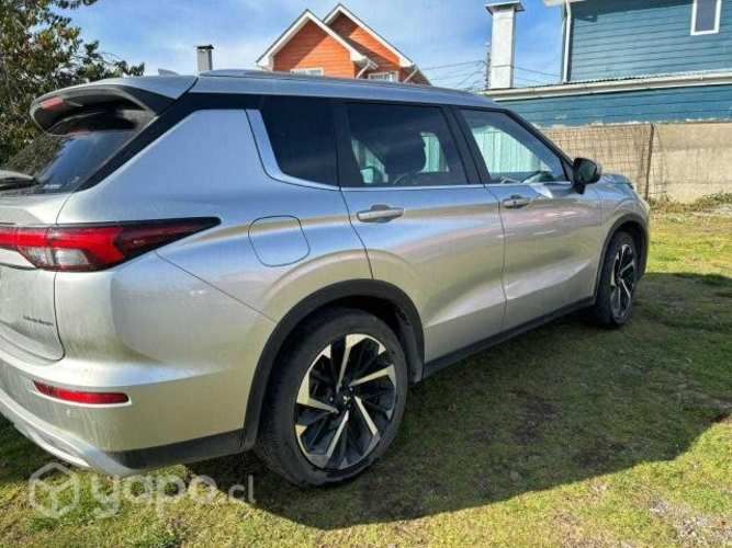 Mitsubishi new outlander 2023