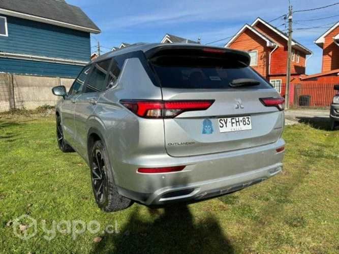 Mitsubishi new outlander 2023