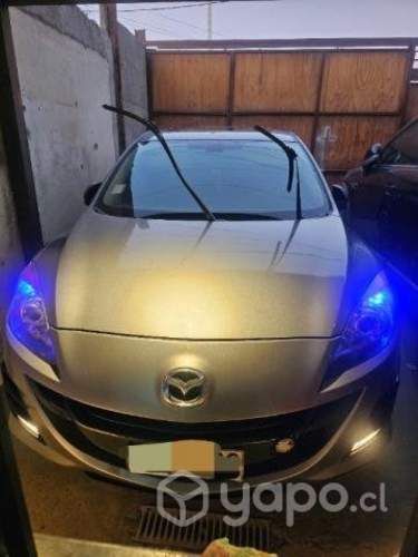 MAZDA MAZDA3