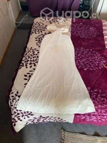 Hermoso vestido de satin