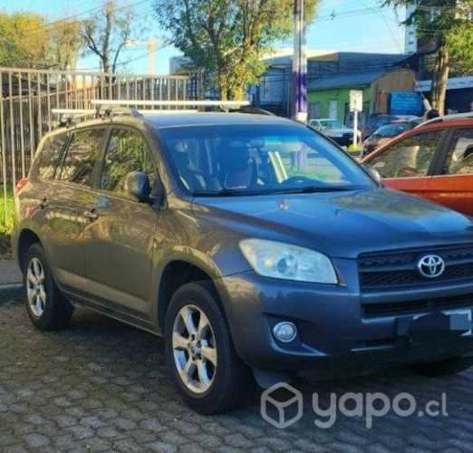 Vendo Toyota Rav4 Automatica