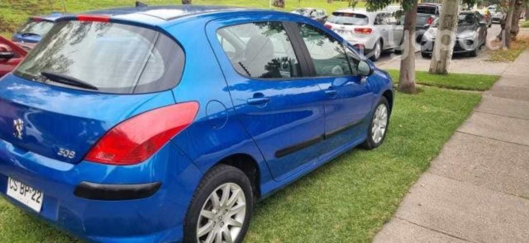 PEUGEOT 308 2011 impecable sólo 94.000km