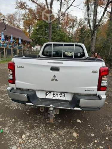 Mitsubishi l200 2021