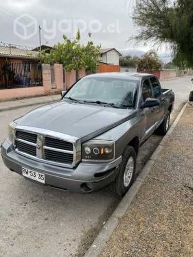 Dakota dodge perfecto estado