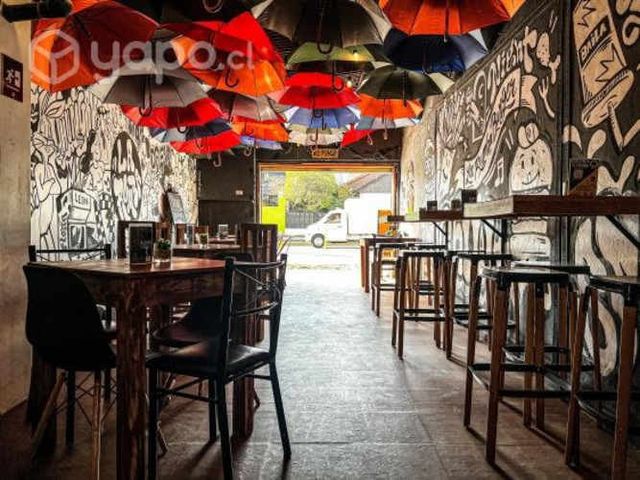Derecho Llaves Bar y Restaurant Providencia
