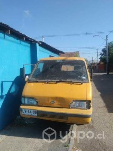 Kia besta limited año 95