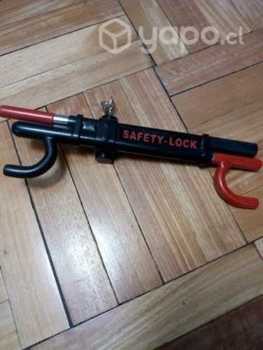 Traba volante Contundente