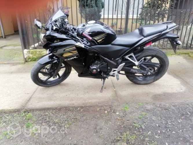 Honda CBR 250r