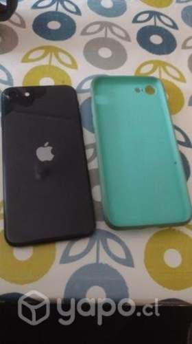 IPhone SE con detalle