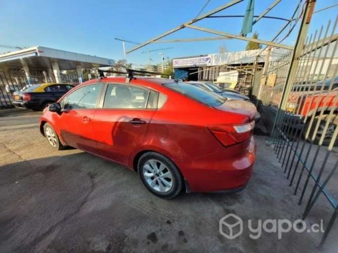 Kia río 4 full