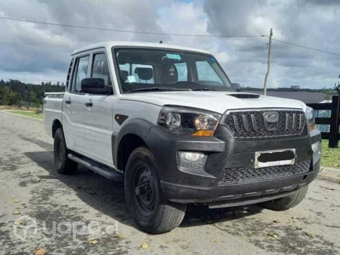 Camioneta Mahindra 4 x 4