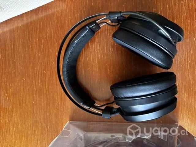 Audífonos Razer Nari