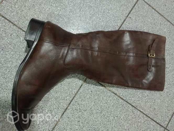 Lindas bota de cuero