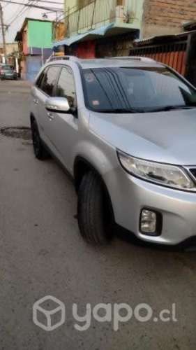 Vendo Kia Sorento Papeles a el día