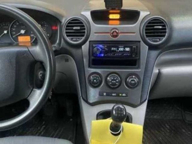 Kia Carens 2012, 7 asientos