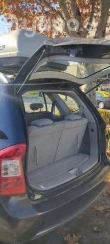 Kia Carens 2012, 7 asientos