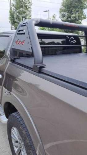 Mitsubishi l200 2017