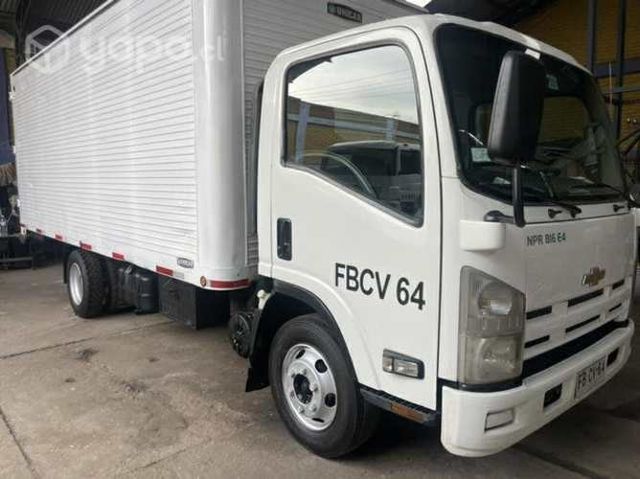 Chevrolet NPR 816 furgonado
