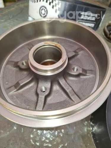 Tambores de freno 208