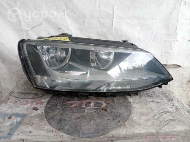 Foco óptico volkswagen bora jetta ventó 11-15
