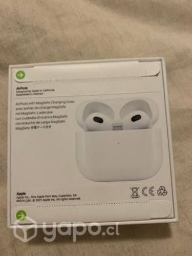 AirPods con estuche de carga Lightning (3ª gen)