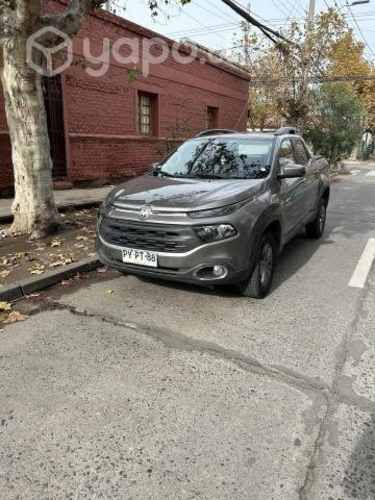 Dodge ram 1000 1.8 At