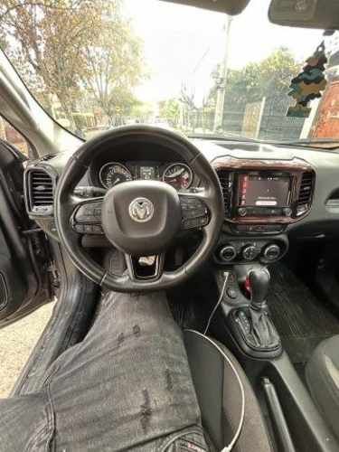 Dodge ram 1000 1.8 At