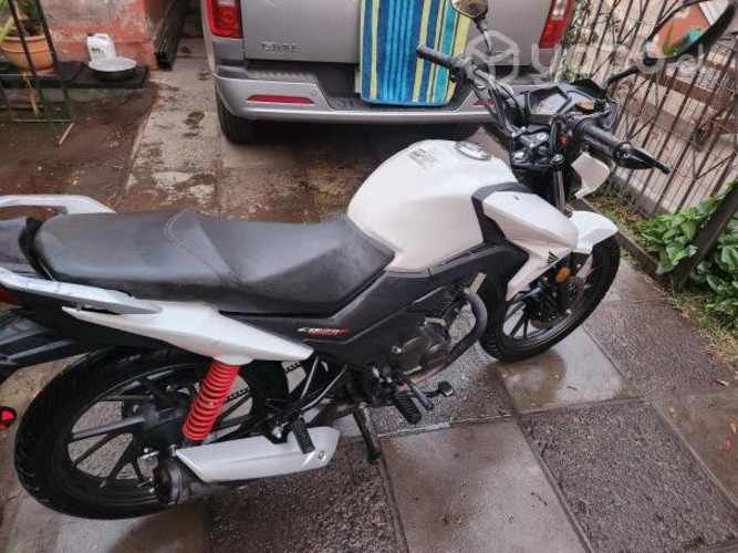 Honda twister 15cc