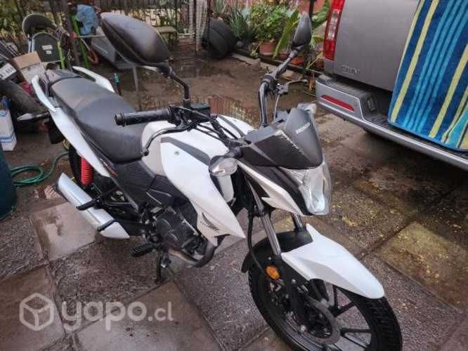 Honda twister 15cc