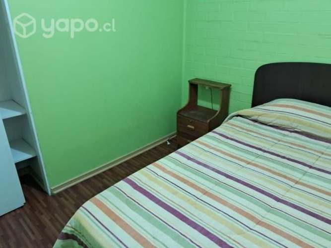 Se arrienda casa amoblada