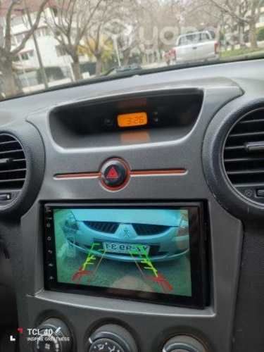 Station wagon Kia Carens