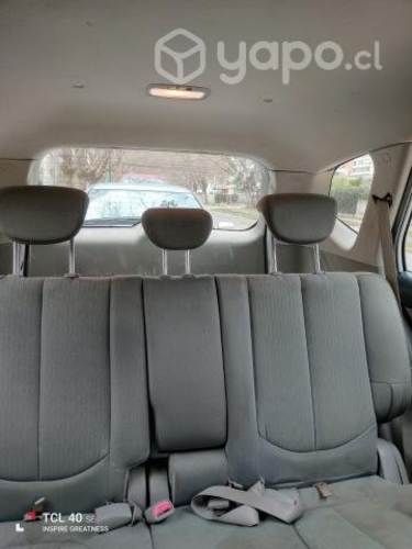 Station wagon Kia Carens