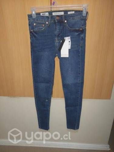Jeans nuevos sin uso