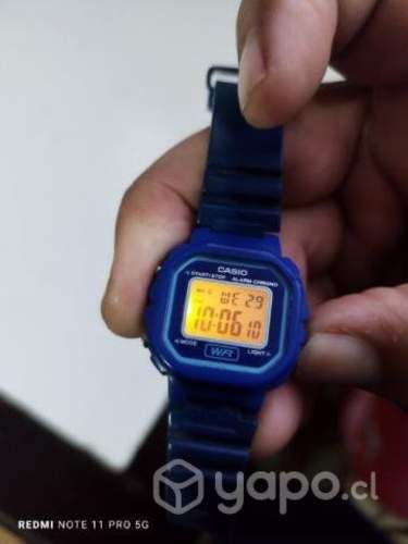 Reloj Casio modelo la-20wh azul