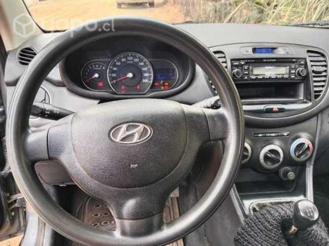 Hyundai i10 2012