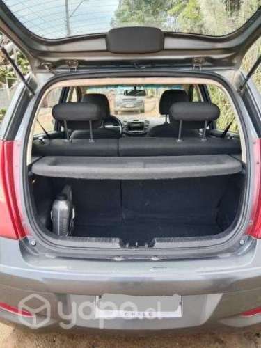 Hyundai i10 2012