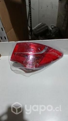 Foco RH Hyundai Santa Fe Codigo 924022W035