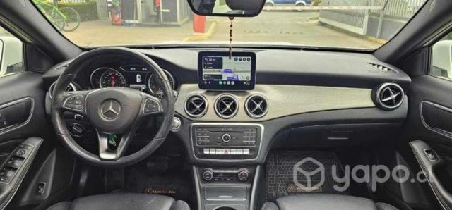 Mercedes Benz GLA200 2019